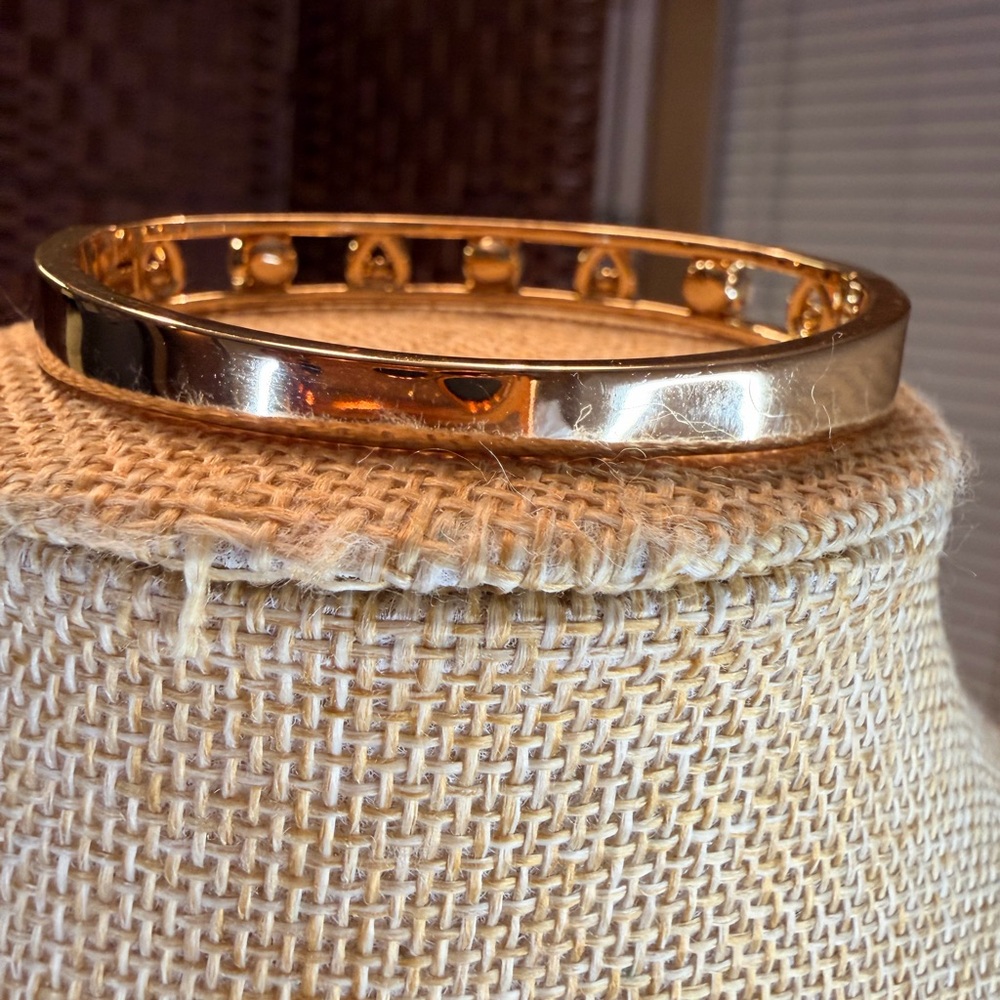 Vintage Givenchy Gold Bracelet with Brilliant Clear and Pink Rhinestones - Picture 5 of 8